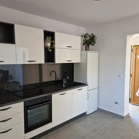 Apartment Mia Podgora